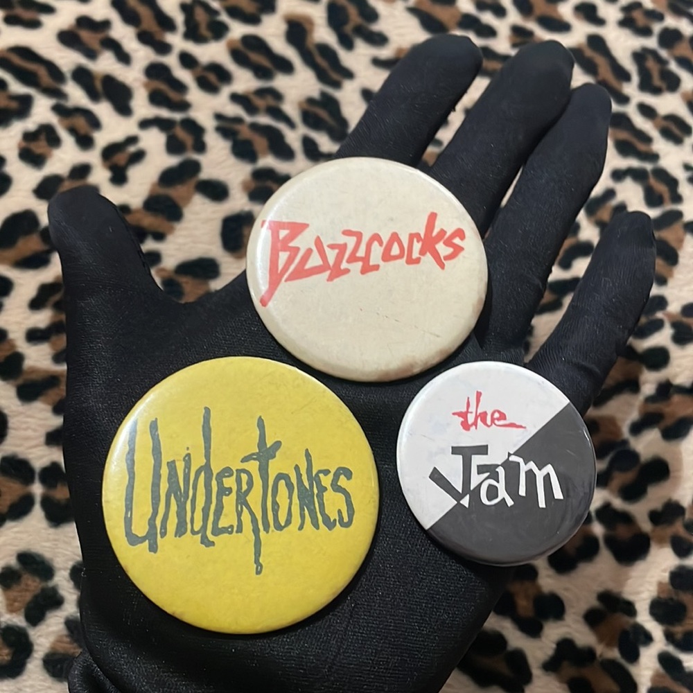 UK PUNK ROCK SKA 🇬🇧 Vintage Button Pin Pinbacks Collector 70s 80s English Jam - Picture 17 of 17
